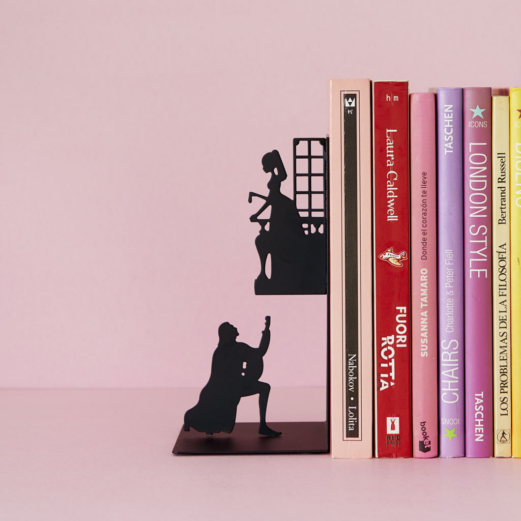 Bookend Romeo & Juliet black metal